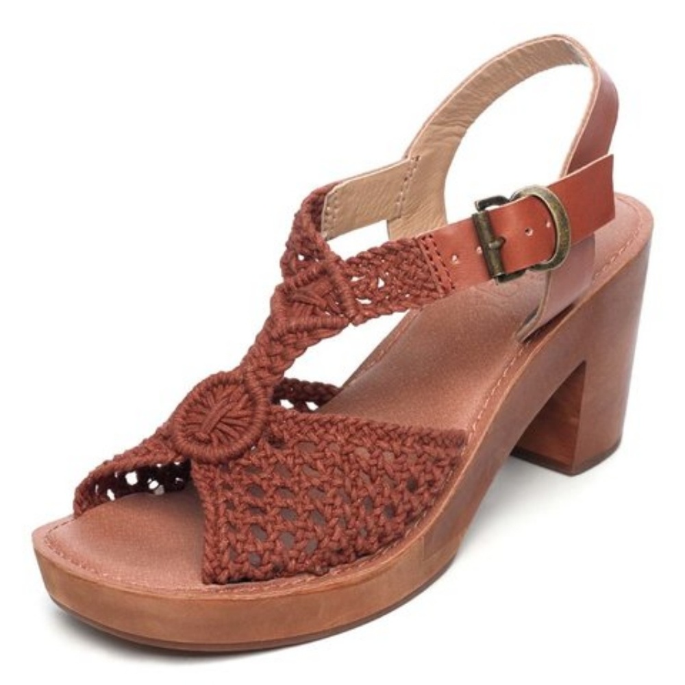 Latigo Ikat Rust Leather Sandals